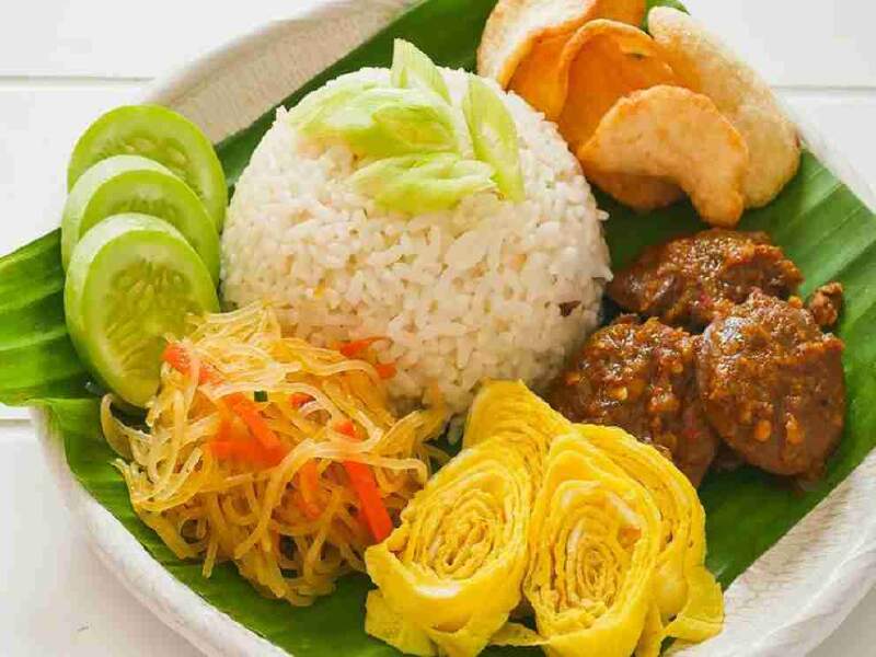 Nasi Uduk: Sarapan Khas Betawi yang Menggugah Selera